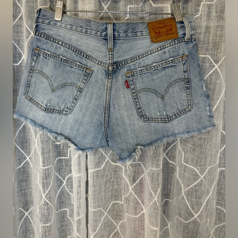 Levi’s 501. Shorts